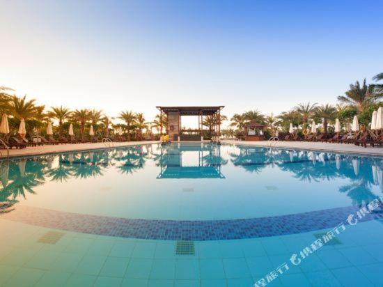 Lingshui  Aloha Oceanfront Suite Resort מראה חיצוני תמונה
