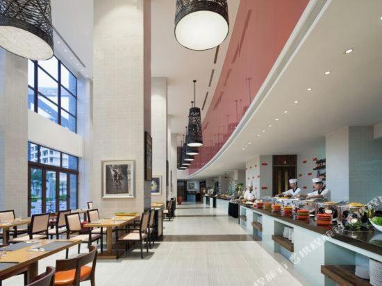 Lingshui  Aloha Oceanfront Suite Resort מראה חיצוני תמונה