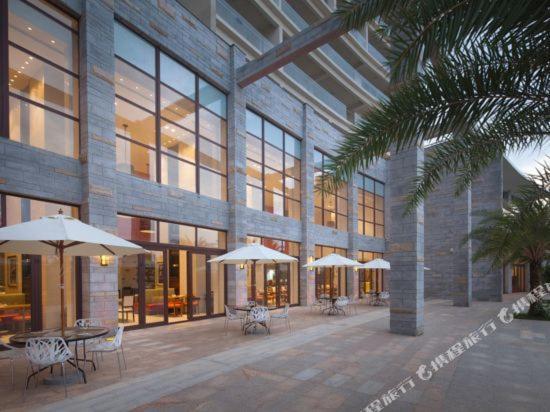 Lingshui  Aloha Oceanfront Suite Resort מראה חיצוני תמונה