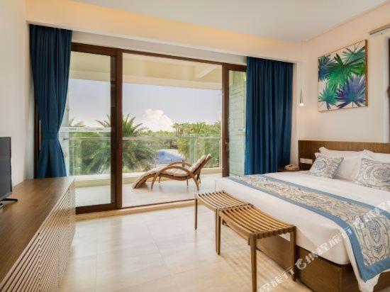 Lingshui  Aloha Oceanfront Suite Resort מראה חיצוני תמונה
