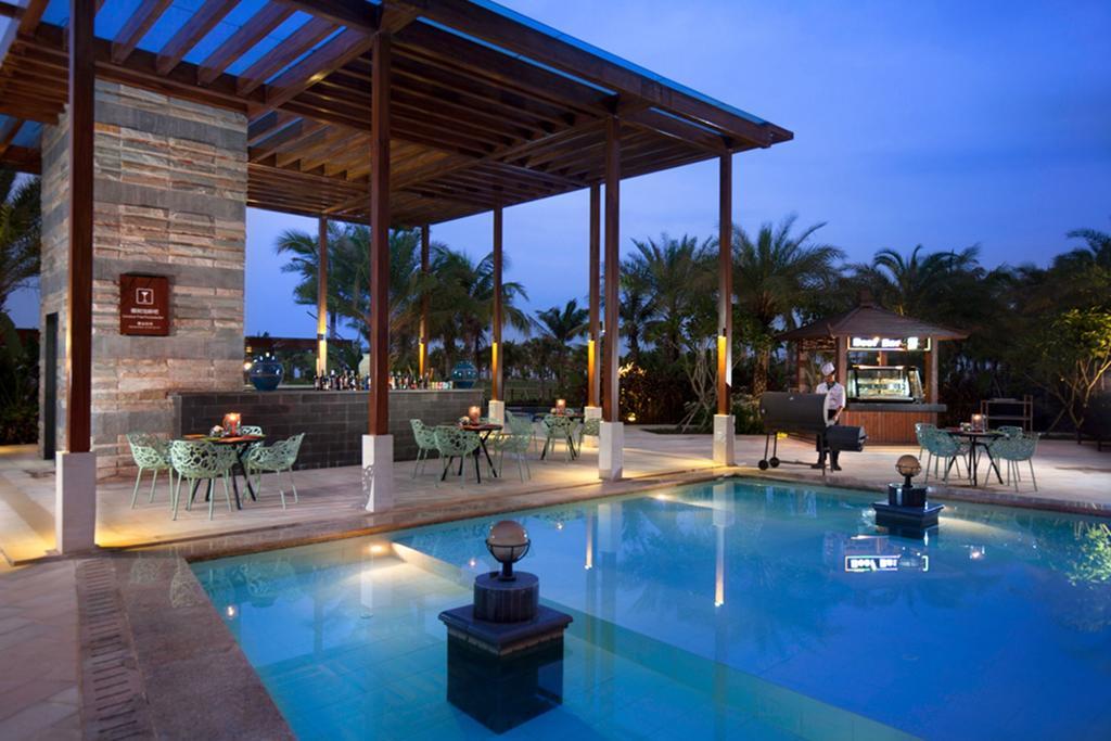 Lingshui  Aloha Oceanfront Suite Resort מראה חיצוני תמונה