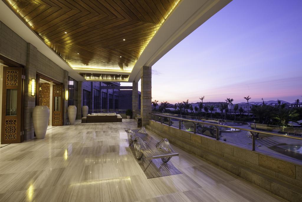 Lingshui  Aloha Oceanfront Suite Resort מראה חיצוני תמונה