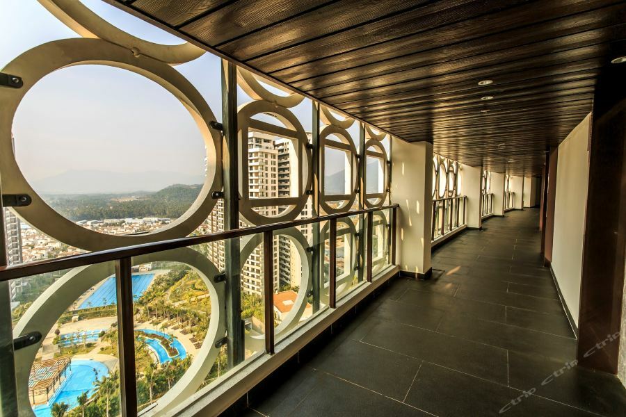 Lingshui  Aloha Oceanfront Suite Resort מראה חיצוני תמונה